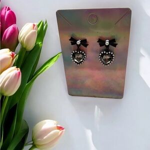 Elegant Black and Silver Heart Earrings